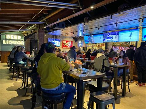 Little woodrow's - A trusted hangout in Tomball, Little Woodrow’s Tomball takes the backyard bar to another level. Kick back and watch the game, chill with old friends and cold beer, or grab a fresh pie from Woody’s Pizza. HDTVS & Woodytron Outdoor …
